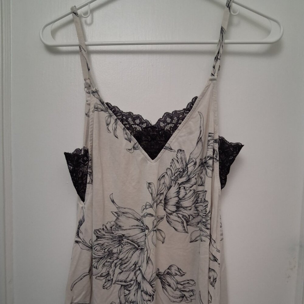 Women's Black Floral Lace -Trim Cami Top/Sleepwear